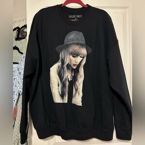 Taylor Swift Beautiful Tragic Love Affair Black Sweatshirt